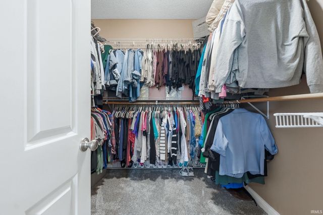 2608 W Brayston Way, Muncie, IN 47304