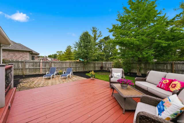 2608 W Brayston Way, Muncie, IN 47304