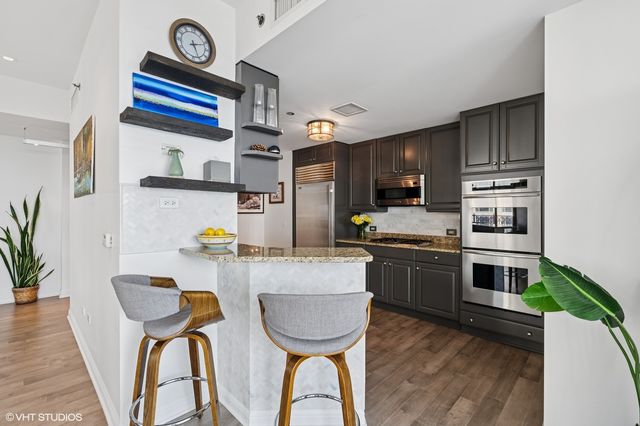 21 E Huron Street 2606, Chicago, IL 60611