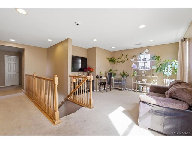 5573 Jasper St, Denver, CO 80239