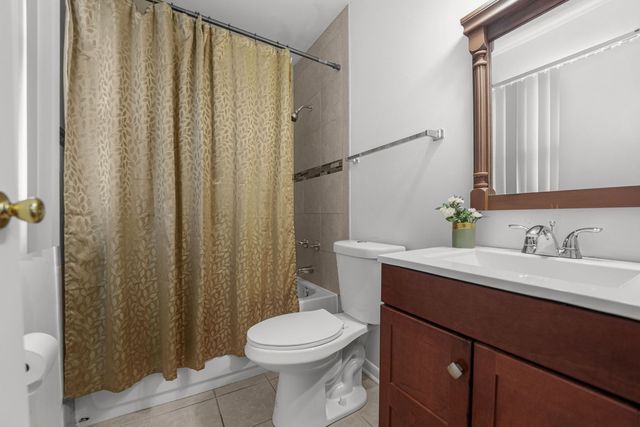 17550 Winston Court, Country Club Hills, IL 60478