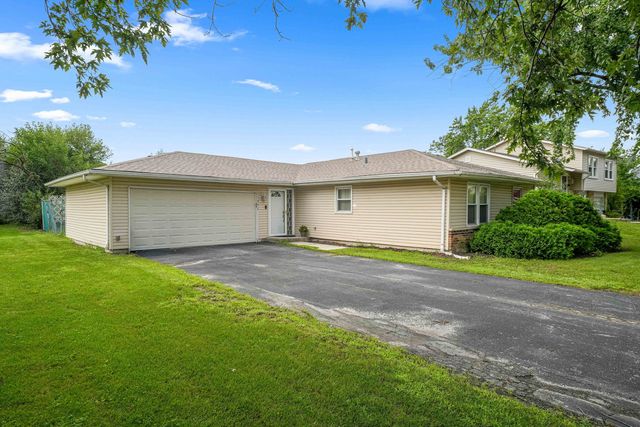 17550 Winston Court, Country Club Hills, IL 60478