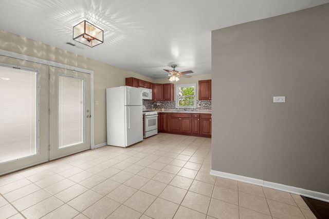 17550 Winston Court, Country Club Hills, IL 60478