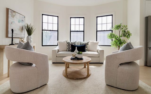 387 Norfolk St 3, Cambridge, MA 02139