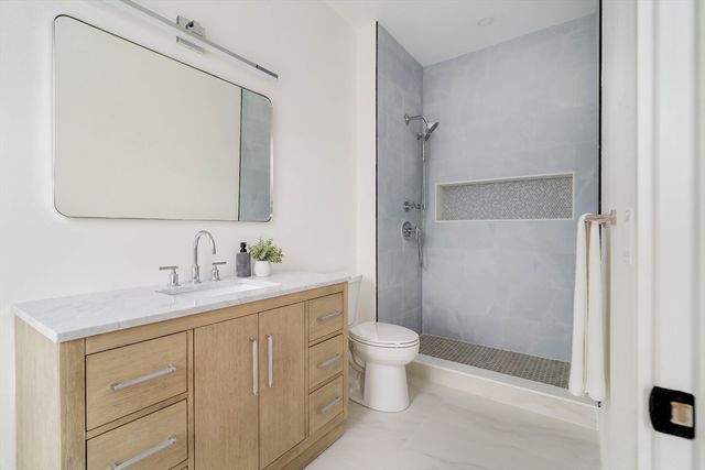 387 Norfolk St 3, Cambridge, MA 02139