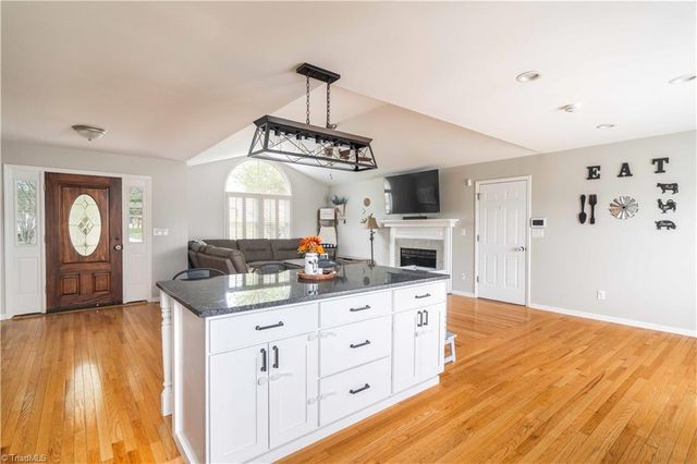 245 Lumina Drive, Lexington, NC 27295