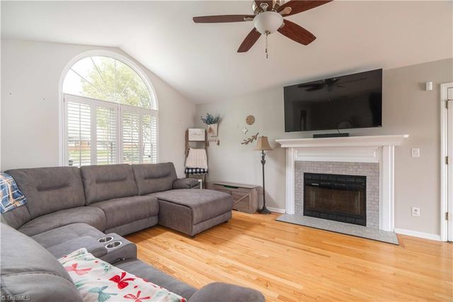 245 Lumina Drive, Lexington, NC 27295