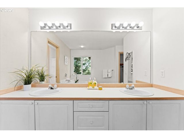 9405 Sw QUINAULT Ln, Tualatin, OR 97062