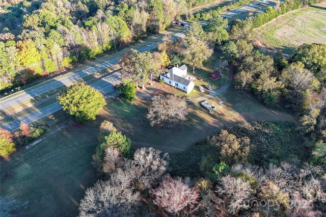 6993 Charlotte Highway, Lancaster, SC 29707