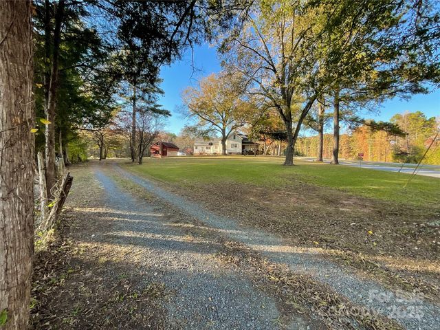 6993 Charlotte Highway, Lancaster, SC 29707