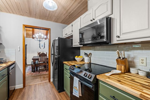 114 Nottely Shores W, Blairsville, GA 30512