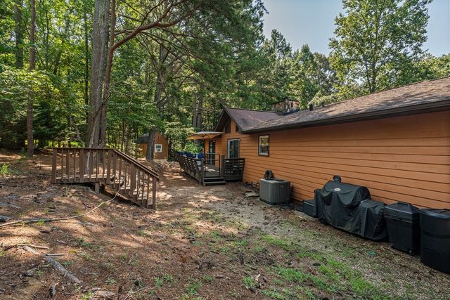114 Nottely Shores W, Blairsville, GA 30512