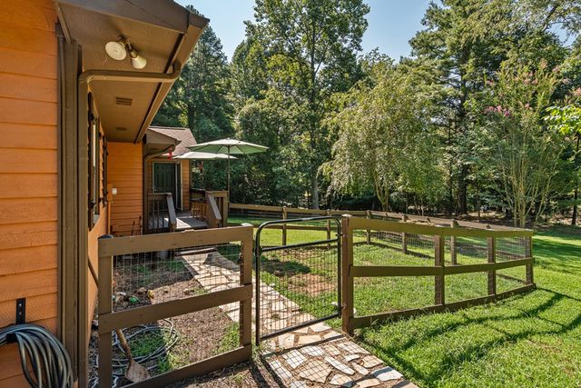 114 Nottely Shores W, Blairsville, GA 30512