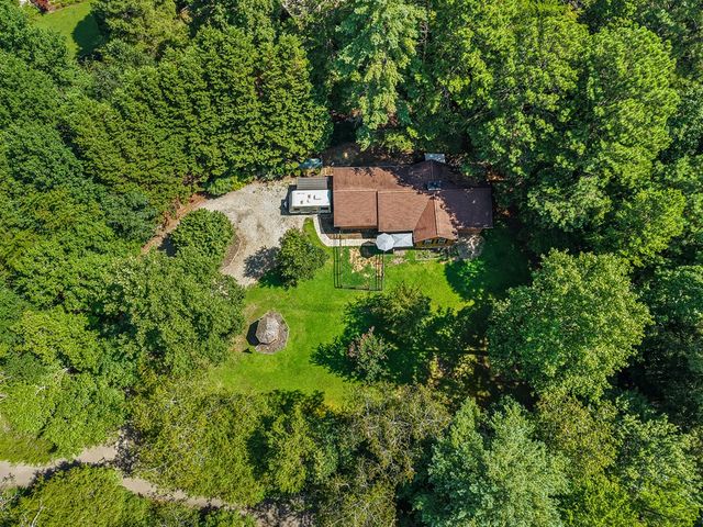 114 Nottely Shores W, Blairsville, GA 30512