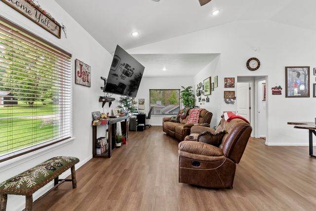 6482 Long Beach Road, Branson, MO 65616