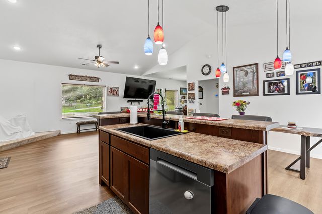 6482 Long Beach Road, Branson, MO 65616