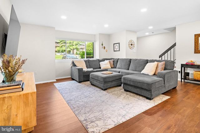 3116 OLD POST DR, Baltimore, MD 21208