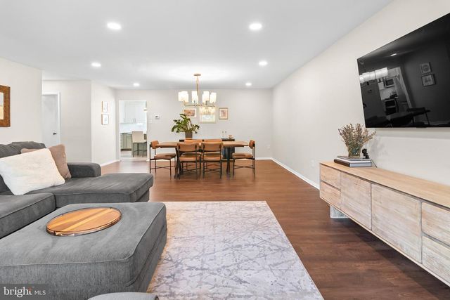 3116 OLD POST DR, Baltimore, MD 21208