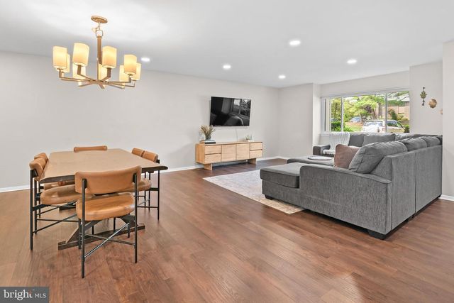 3116 OLD POST DR, Baltimore, MD 21208