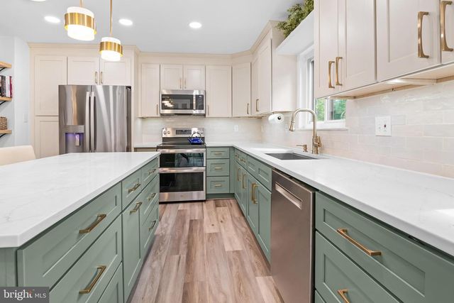 3116 OLD POST DR, Baltimore, MD 21208