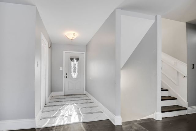 249 Milburn Avenue, Crete, IL 60417