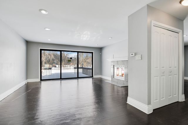 249 Milburn Avenue, Crete, IL 60417