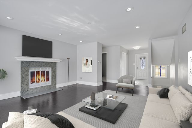 249 Milburn Avenue, Crete, IL 60417