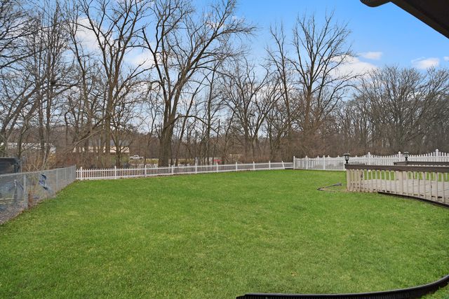 249 Milburn Avenue, Crete, IL 60417