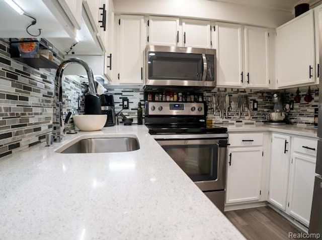 4241 Schaefer Road, Dearborn, MI 48126