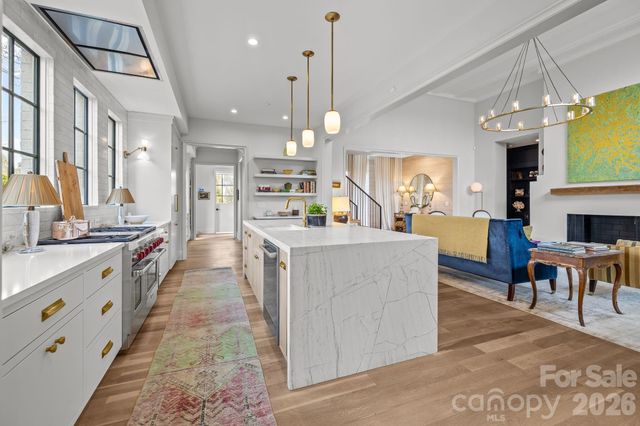 1344 Biltmore Drive, Charlotte, NC 28207