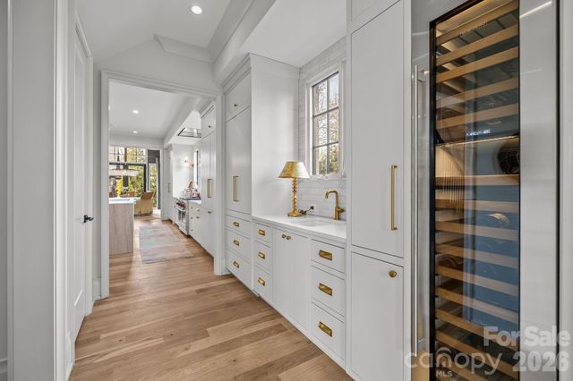 1344 Biltmore Drive, Charlotte, NC 28207