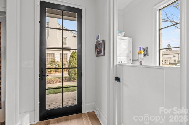 1344 Biltmore Drive, Charlotte, NC 28207