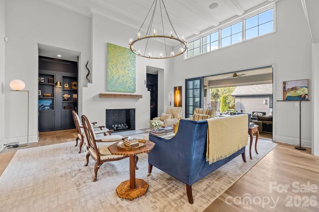 1344 Biltmore Drive, Charlotte, NC 28207