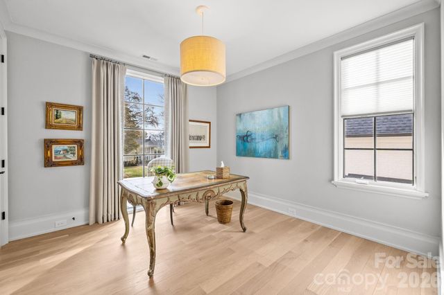 1344 Biltmore Drive, Charlotte, NC 28207