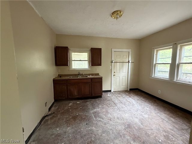 4170 E 113th Street, Cleveland, OH 44105