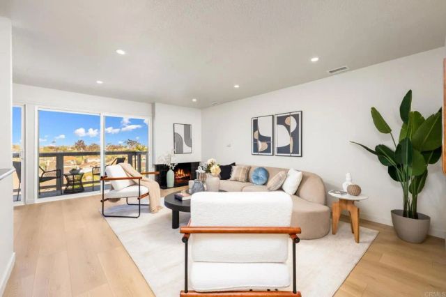 416 N Prospect Ave, Redondo Beach, CA 90277