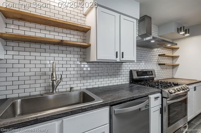 2495 W Lake Road, Clio, MI 48420