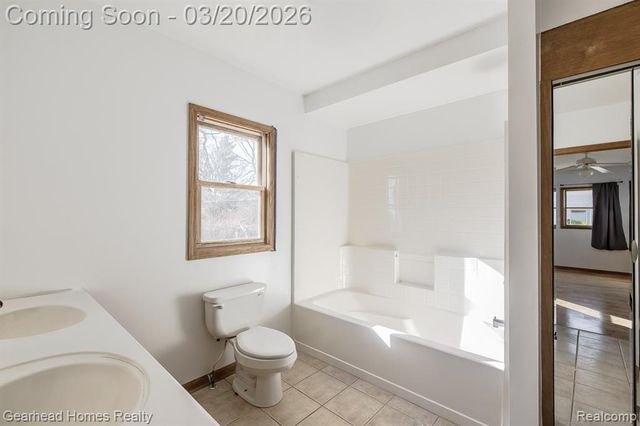 2495 W Lake Road, Clio, MI 48420