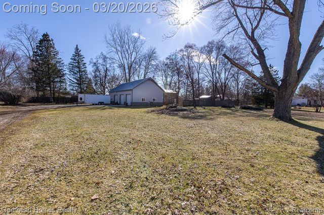 2495 W Lake Road, Clio, MI 48420