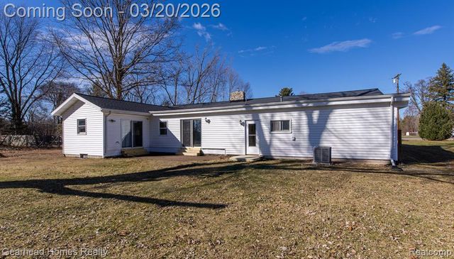 2495 W Lake Road, Clio, MI 48420