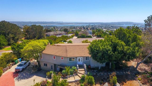 5018 Soledad Rd, San Diego, CA 92109