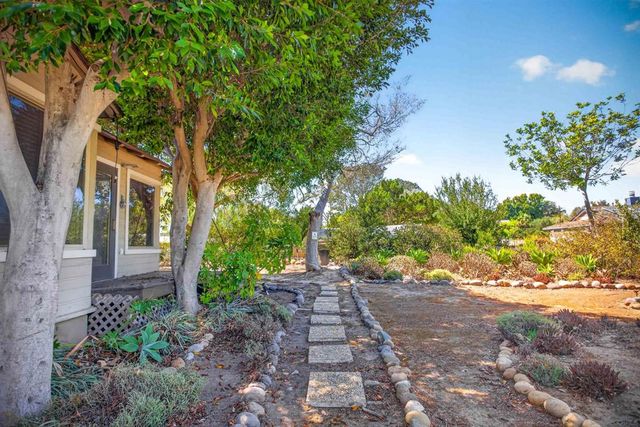 5018 Soledad Rd, San Diego, CA 92109