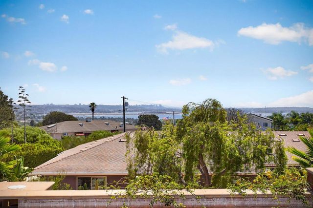 5018 Soledad Rd, San Diego, CA 92109