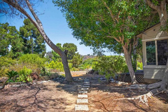 5018 Soledad Rd, San Diego, CA 92109