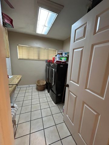 12731 NW 1st Street, Plantation, FL 33325