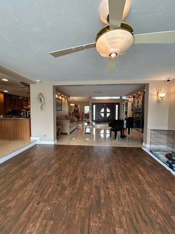 12731 NW 1st Street, Plantation, FL 33325