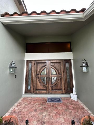 12731 NW 1st Street, Plantation, FL 33325