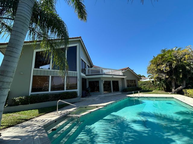 12731 NW 1st Street, Plantation, FL 33325