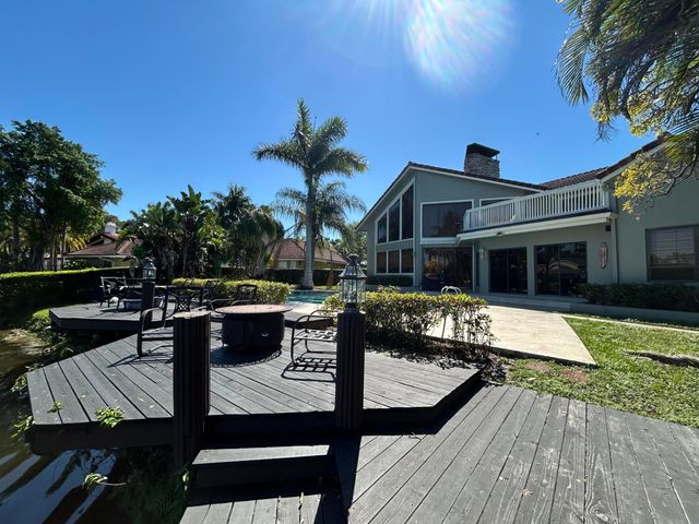 12731 NW 1st Street, Plantation, FL 33325