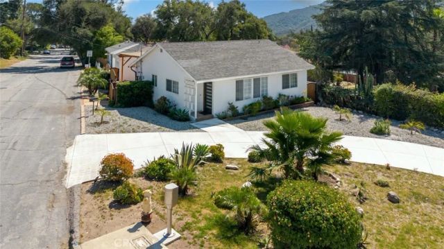 3960 Mayfield Avenue, Glendale, CA 91214